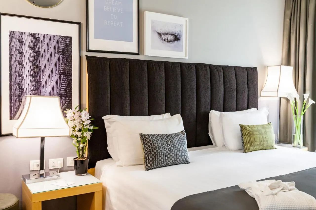 Holiday Inn Milan Garibaldi Station By Ihg