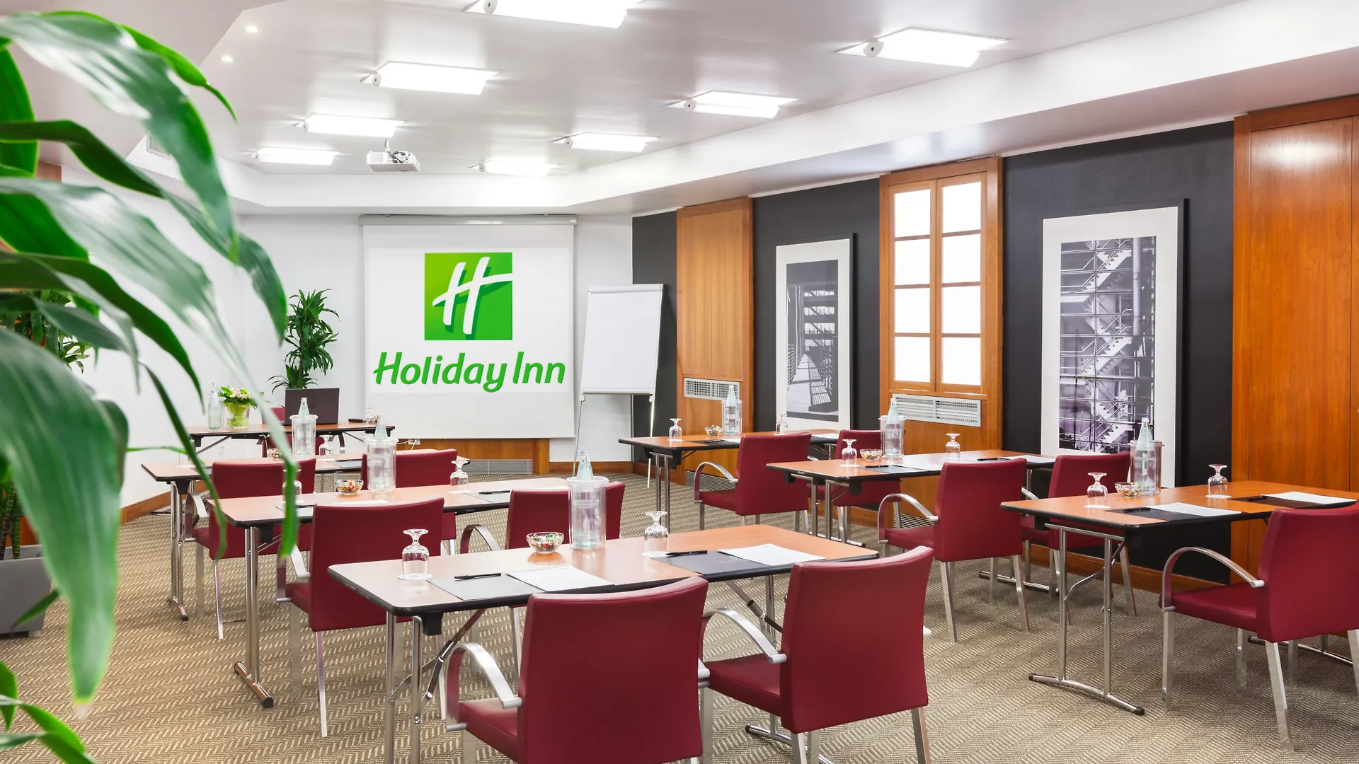 Holiday Inn Milan Garibaldi Station By Ihg