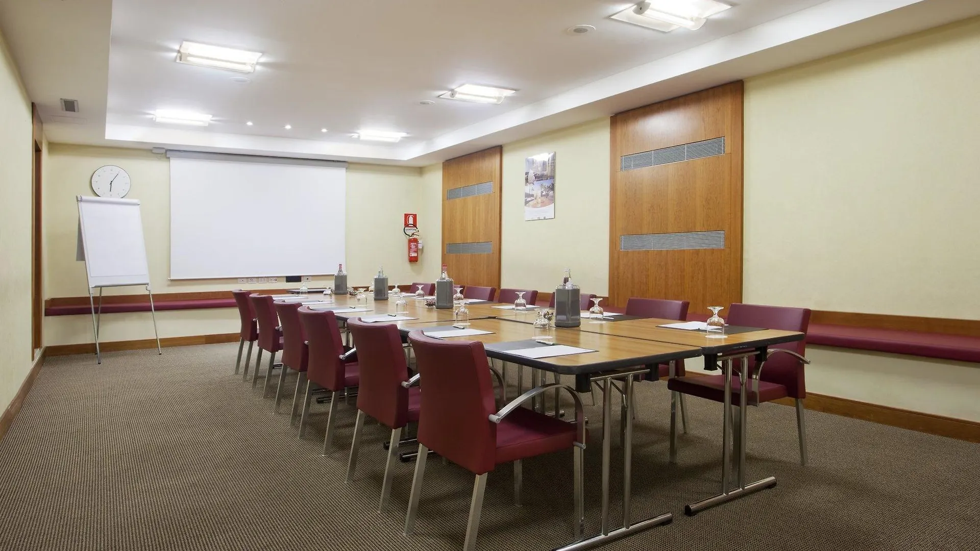 Hotel Holiday Inn Milan Garibaldi Station By Ihg