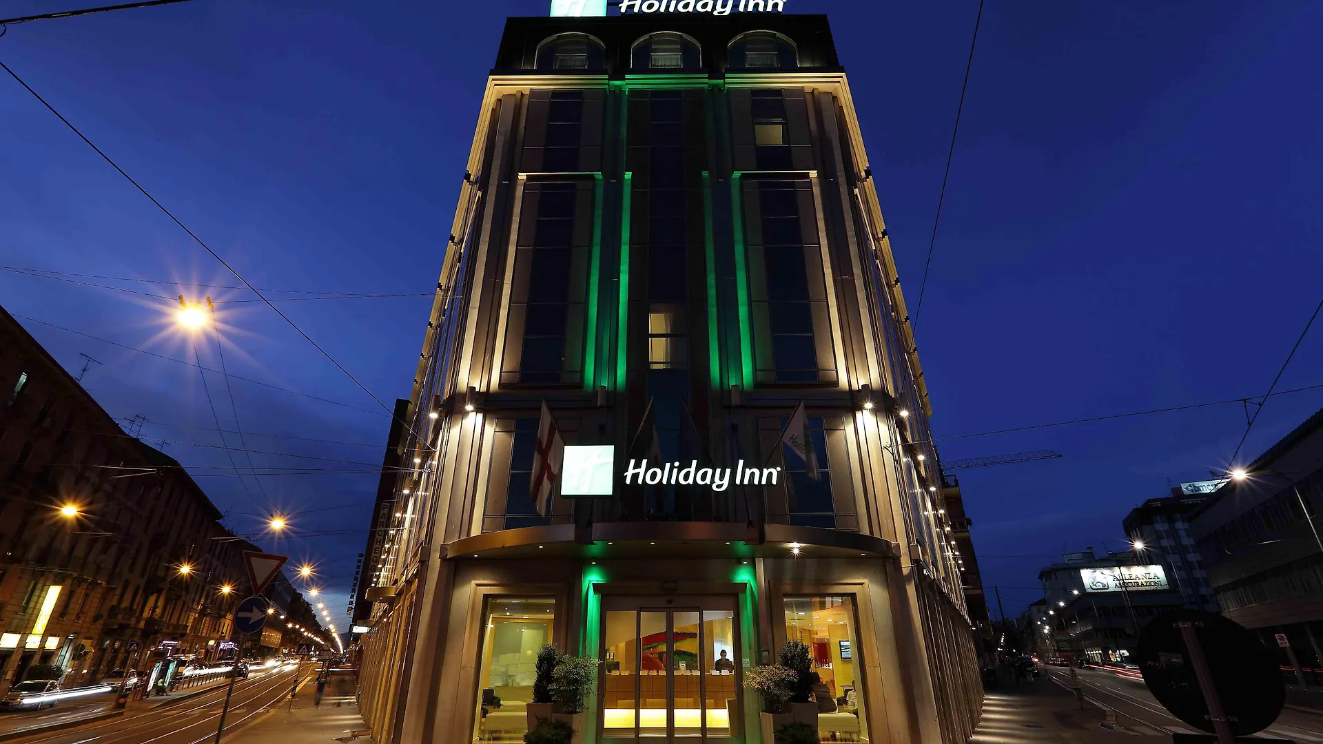Holiday Inn Milan Garibaldi Station By Ihg 4*,  Italy