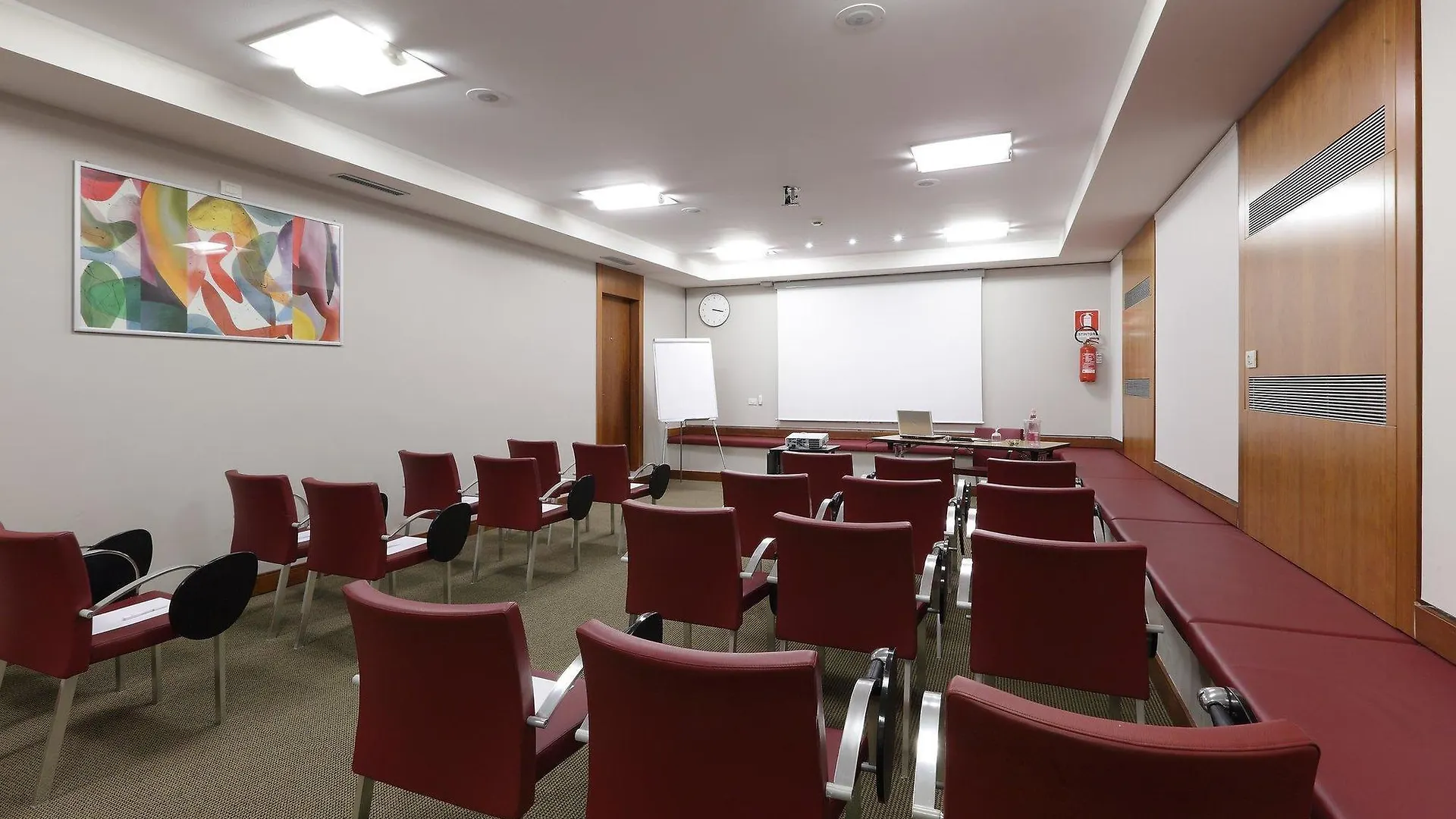 Holiday Inn Milan Garibaldi Station By Ihg