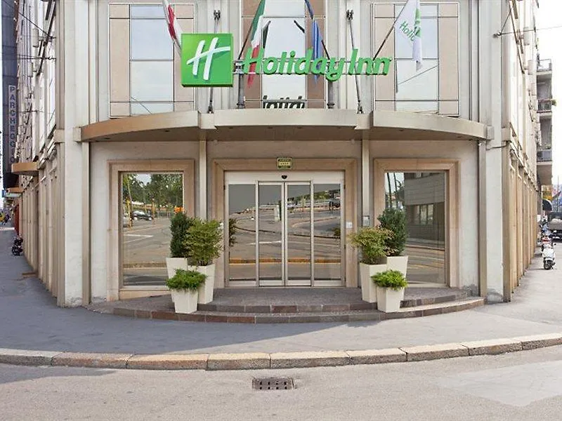 Holiday Inn Milan Garibaldi Station By Ihg